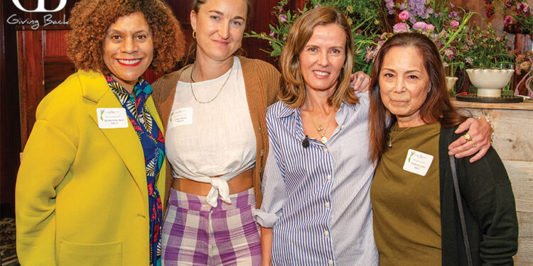 Michelle Hobby, Meris Lindsey, Mizock Gabriela Salazar and Estrelita de la Cruz