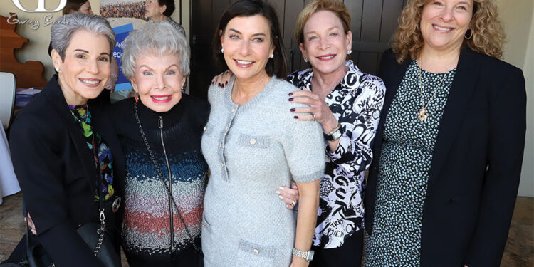 Susie Feldman, Lee Goldberg, Dalia Cohen, Anita Nagorner and Heidi Gantwerk